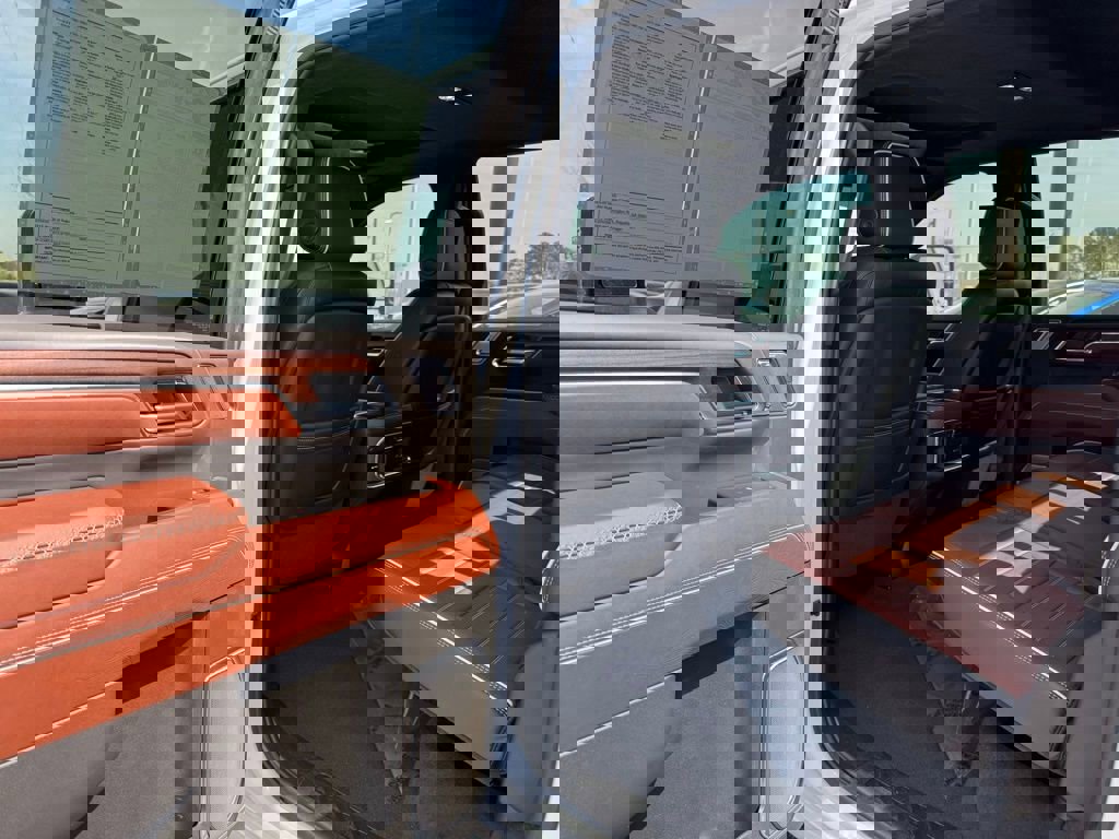 Used 2024 GMC Sierra 2500 Denali Ultimate image 42