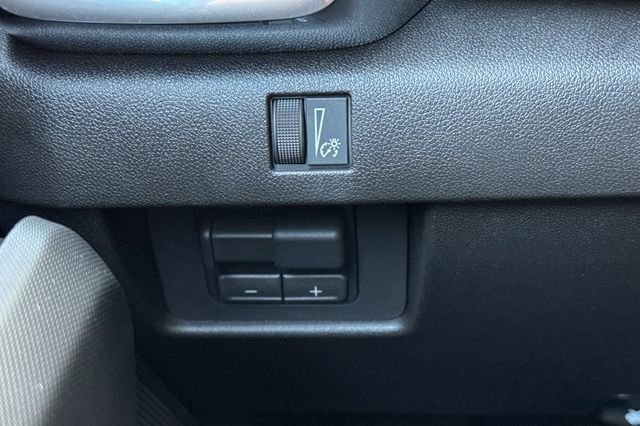 New 2026 GMC Canyon Elevation w/ Convenience Package RWD image 30