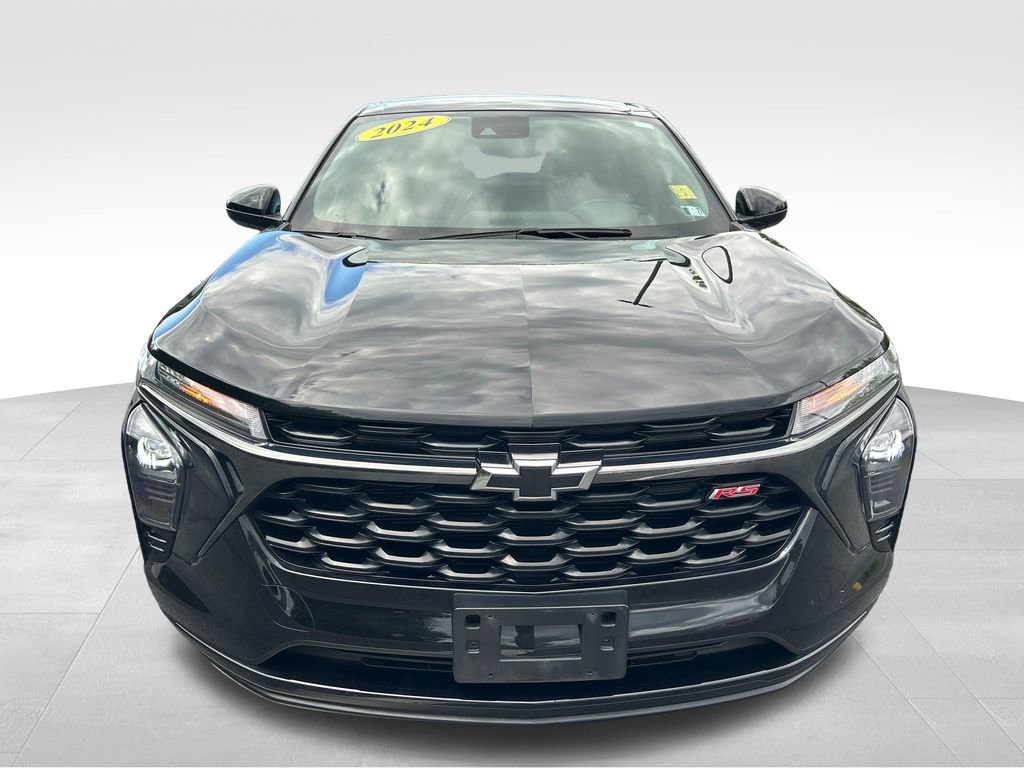 Used 2024 Chevrolet Trax RS FWD image 8