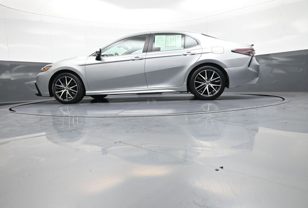 Certified 2023 Toyota Camry SE w/ Cold Weather Package AWD/4WD image 27