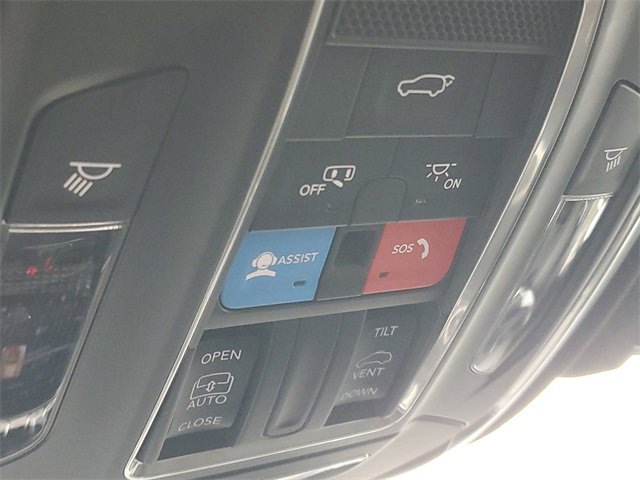 New 2025 Jeep Grand Cherokee L Altitude image 31