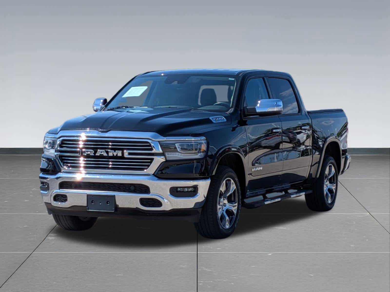 Used 2022 RAM 1500 Laramie AWD/4WD image 9