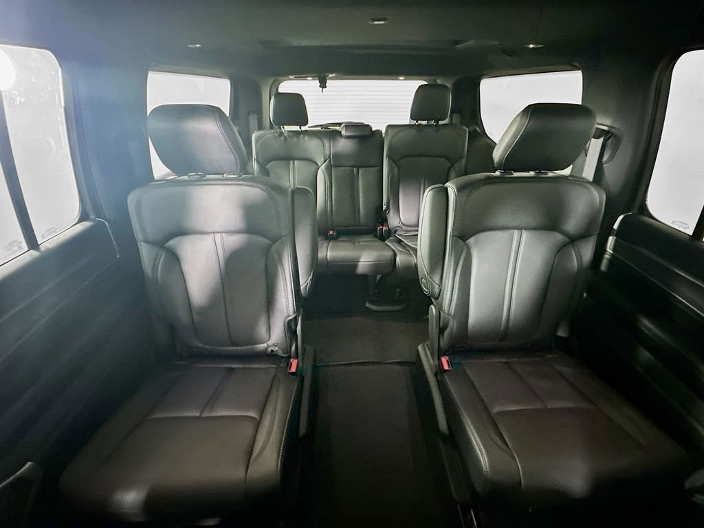 New 2025 Jeep Wagoneer Series II w/ Premium Group I AWD/4WD image 10