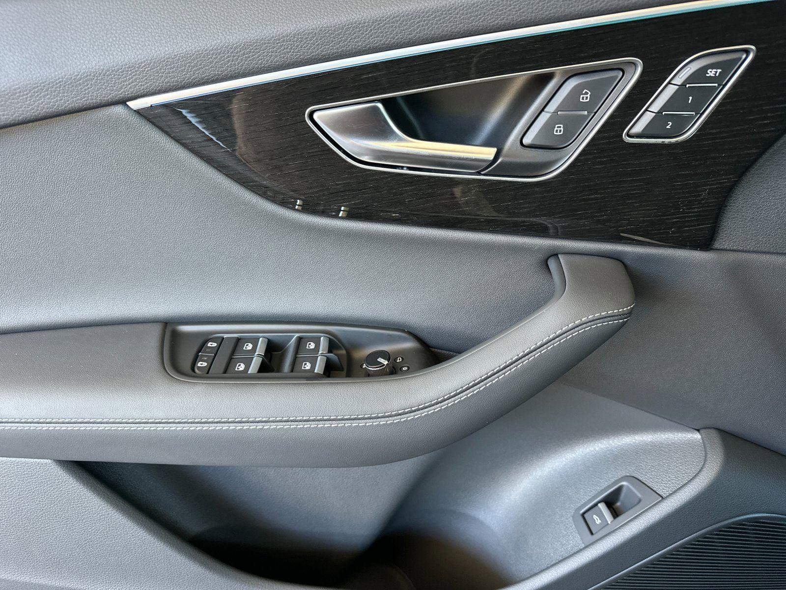 New 2026 Audi Q7 Premium Plus image 10