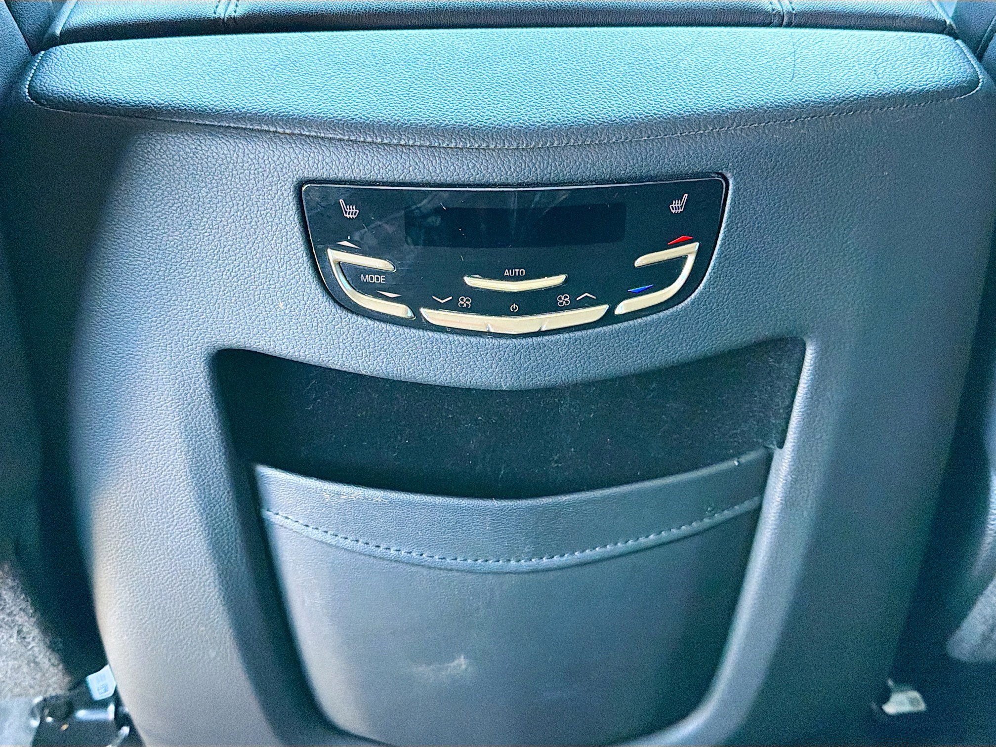 Used 2020 Cadillac Escalade Luxury image 20