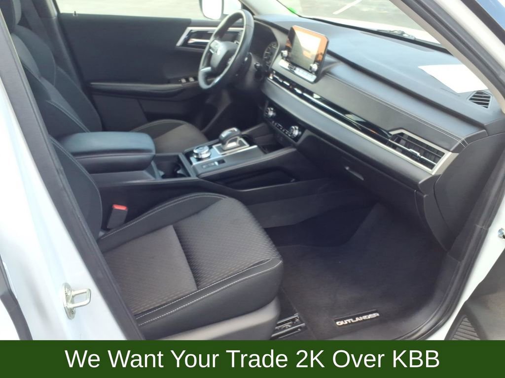 Used 2022 Mitsubishi Outlander ES AWD/4WD image 25
