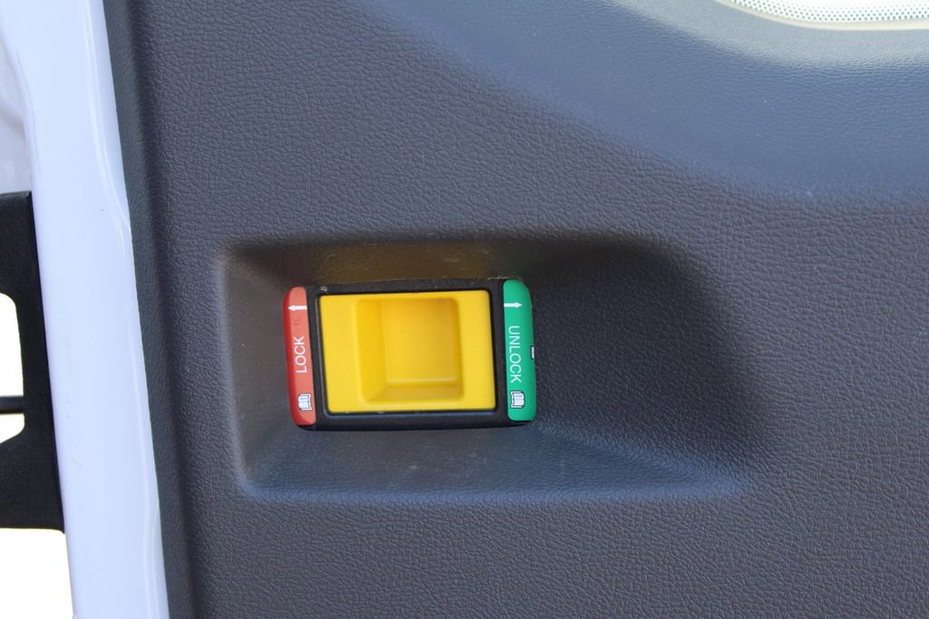 Used 2024 Ford Transit 350 XLT image 18