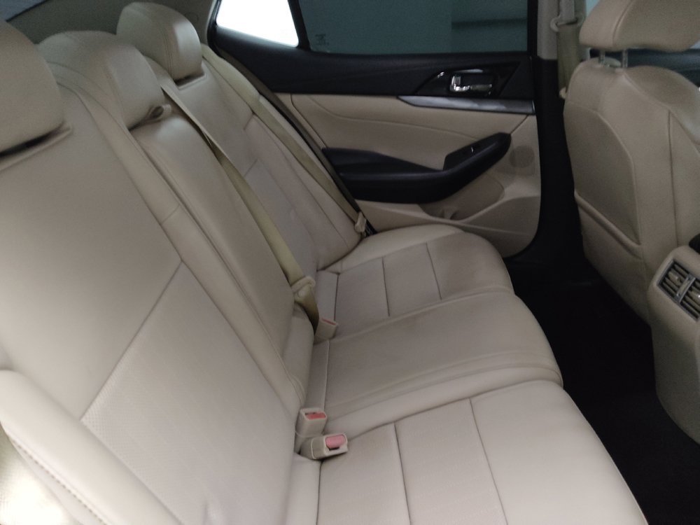 Used 2021 Nissan Maxima 3.5 SV w/ Floor Mat Group FWD image 19