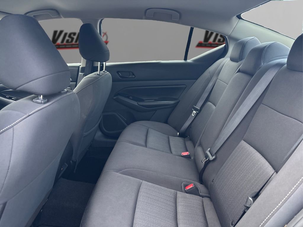 Used 2023 Nissan Altima 2.5 SV image 10