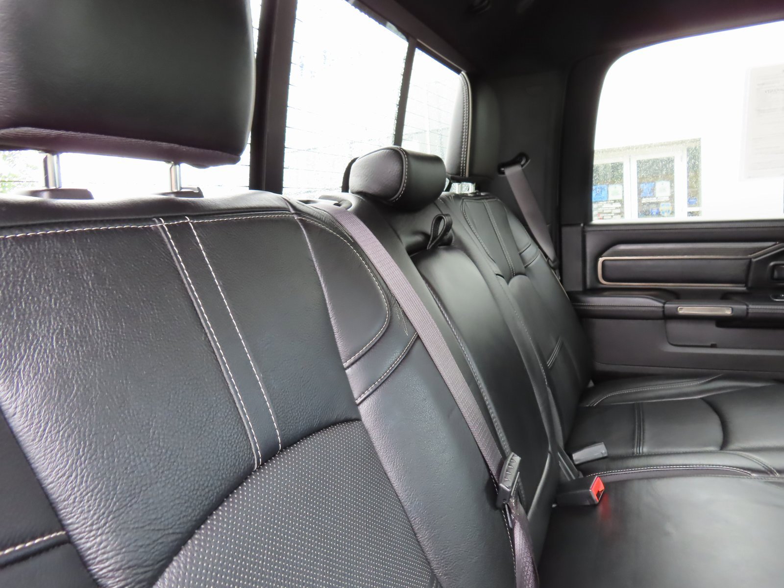 Used 2022 RAM 2500 Limited image 40