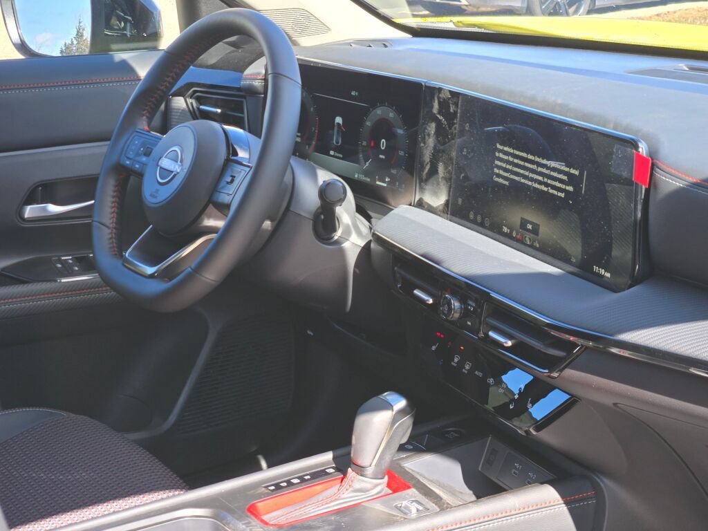 Used 2026 Nissan Kicks SR w/ SR Premium Package AWD/4WD image 7