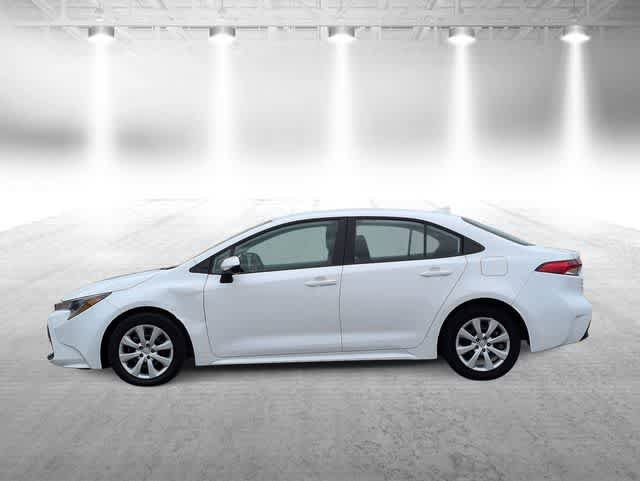 Used 2024 Toyota Corolla LE image 5