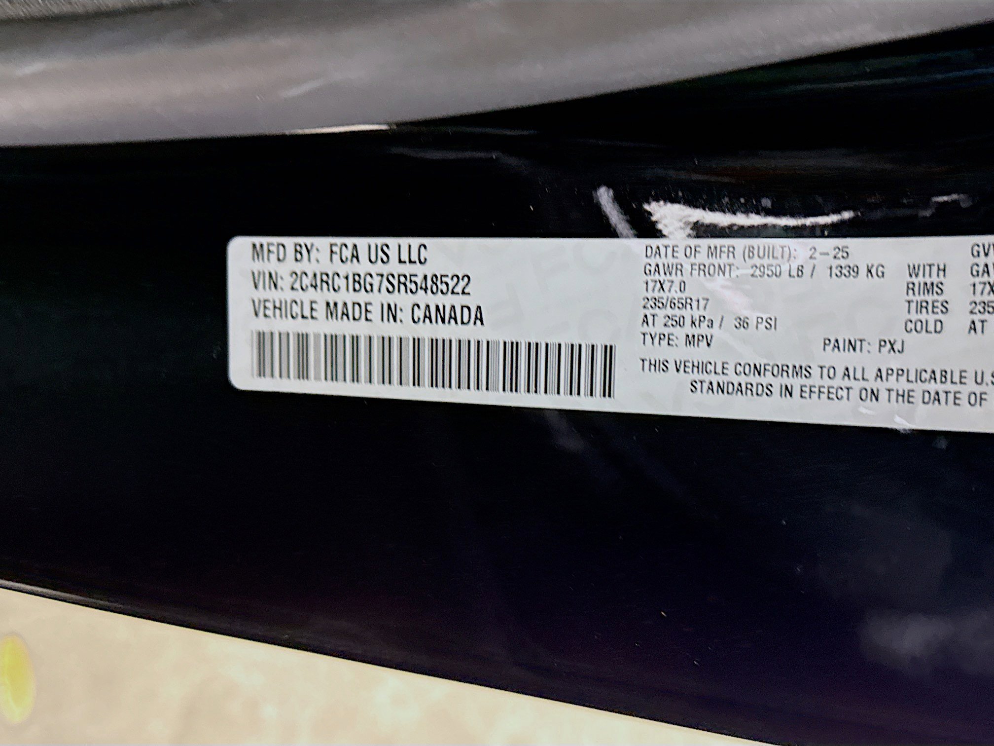 Used 2025 Chrysler Pacifica Select image 39