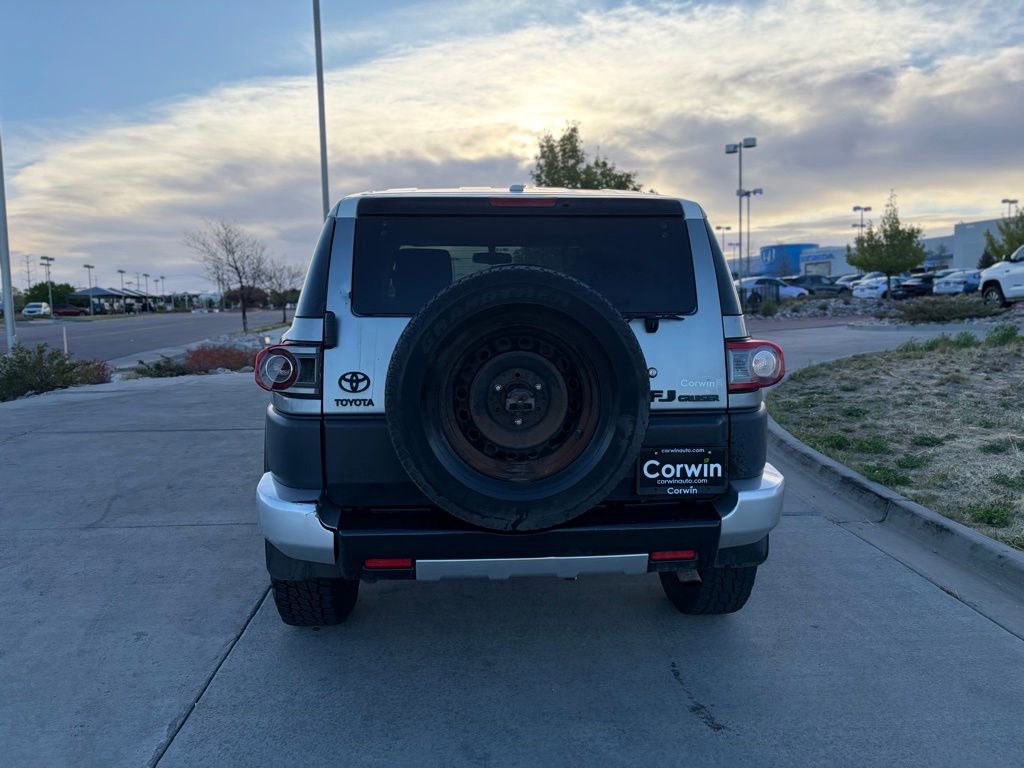 Used 2012 Toyota FJ Cruiser 4WD w/ Convenience Pkg image 9