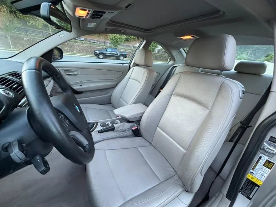 Used 2010 BMW 128i Coupe image 16