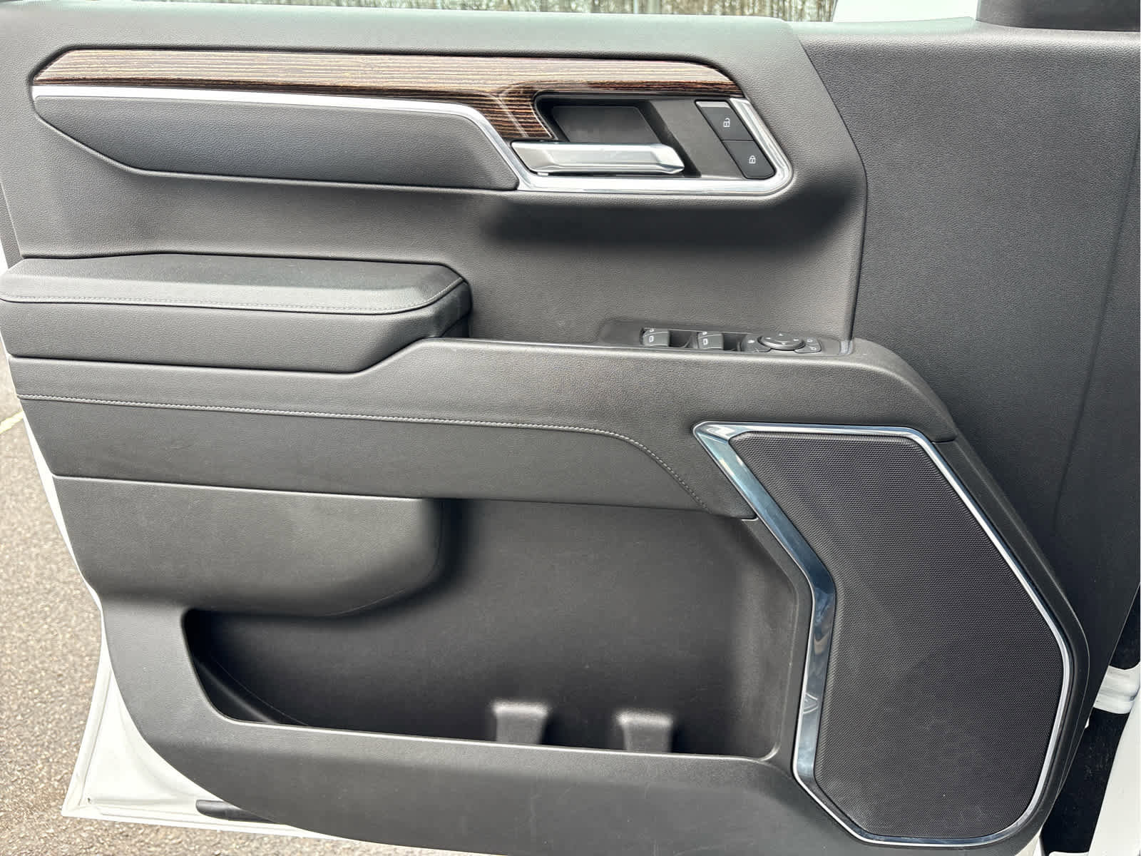 Used 2023 GMC Sierra 1500 Elevation image 29