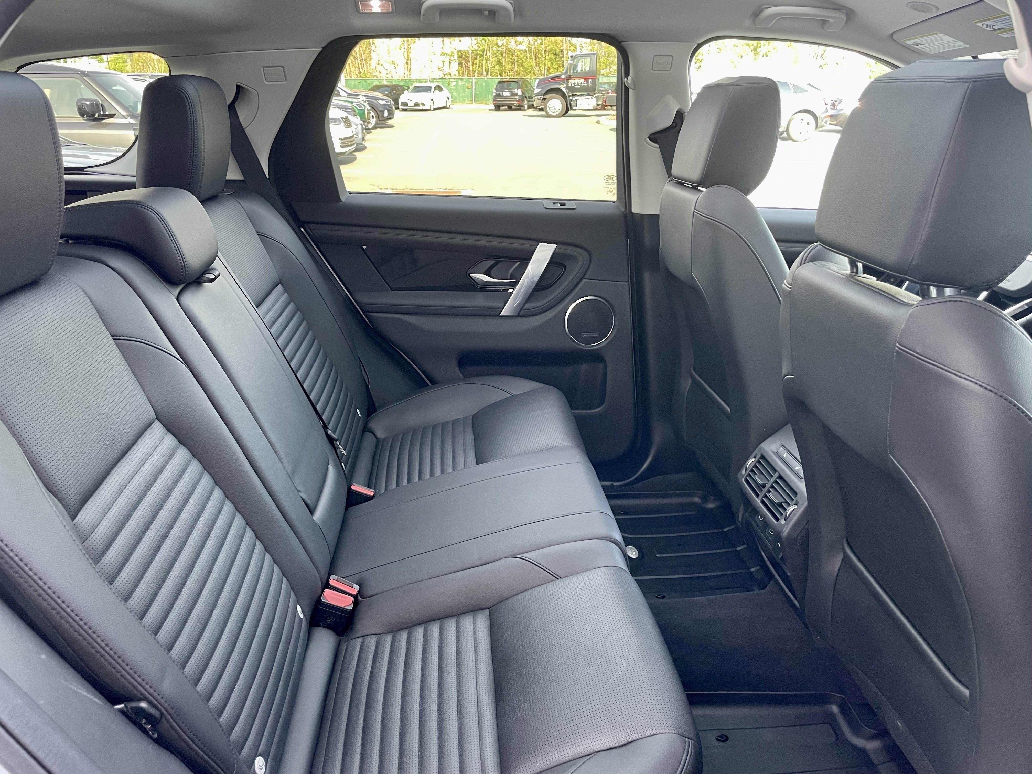 Certified 2025 Land Rover Discovery Sport S AWD/4WD image 31