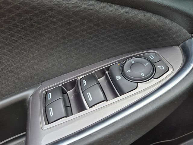 Used 2022 Chevrolet Malibu LT FWD image 36