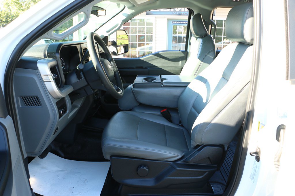 Used 2025 Ford F250 XL w/ XL Off-Road Package AWD/4WD image 12