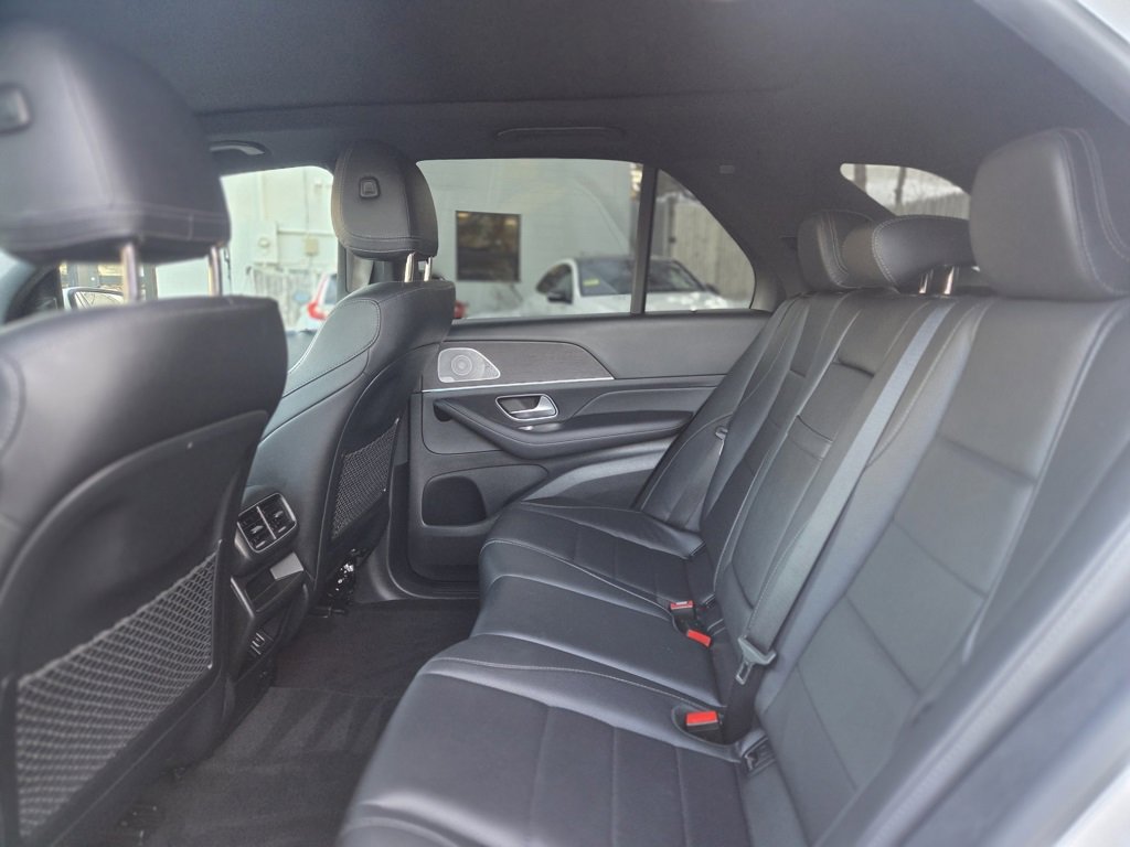 Used 2021 Mercedes-Benz GLE 350 4MATIC image 23