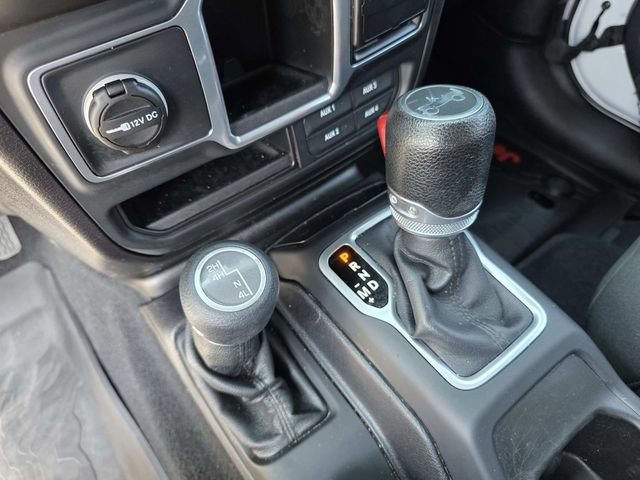 Used 2018 Jeep Wrangler Unlimited Sport AWD/4WD image 12