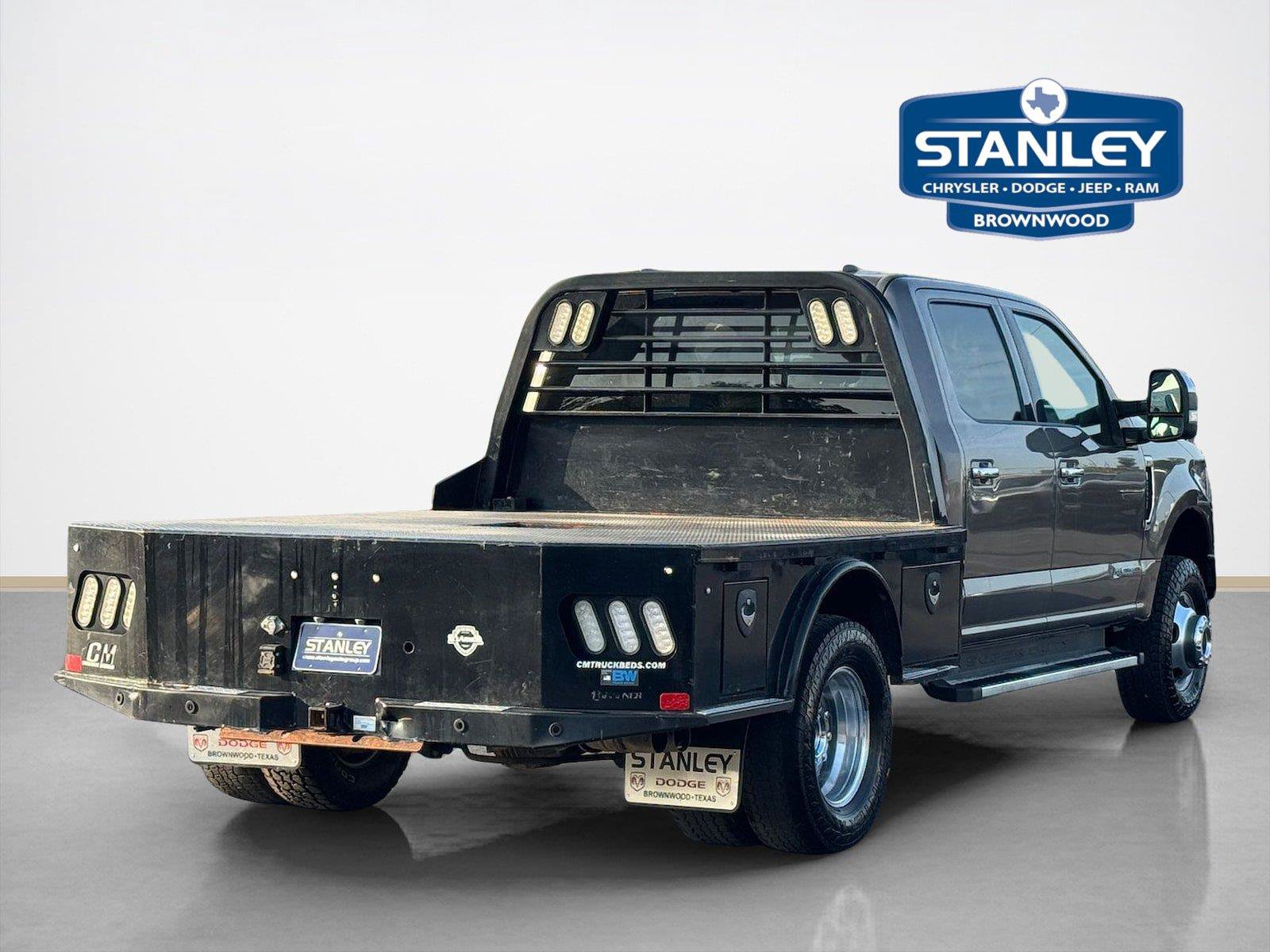 Used 2022 Ford F350 XLT w/ XLT Premium Package AWD/4WD image 7