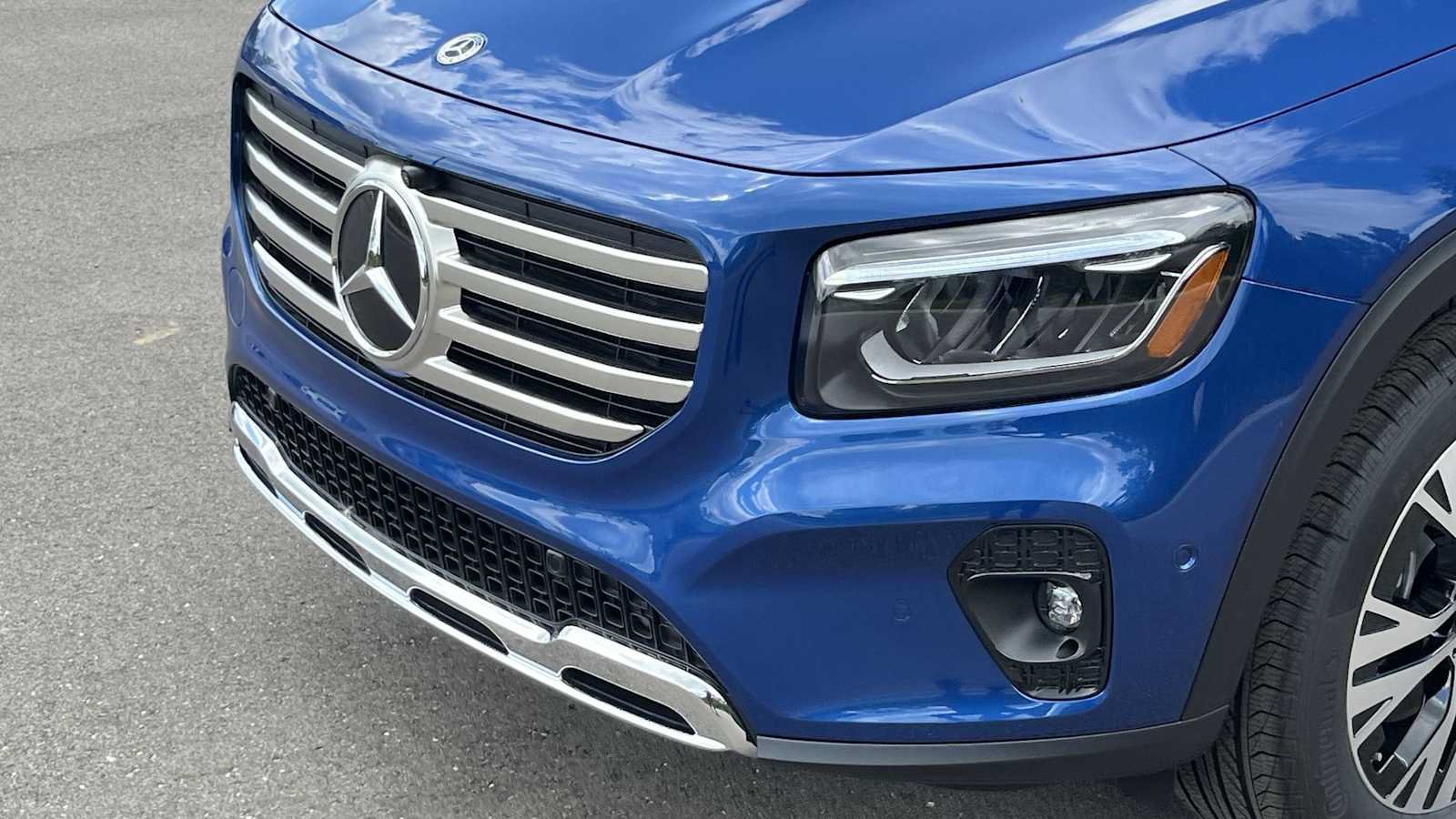 New 2026 Mercedes-Benz GLB 250 4MATIC image 24