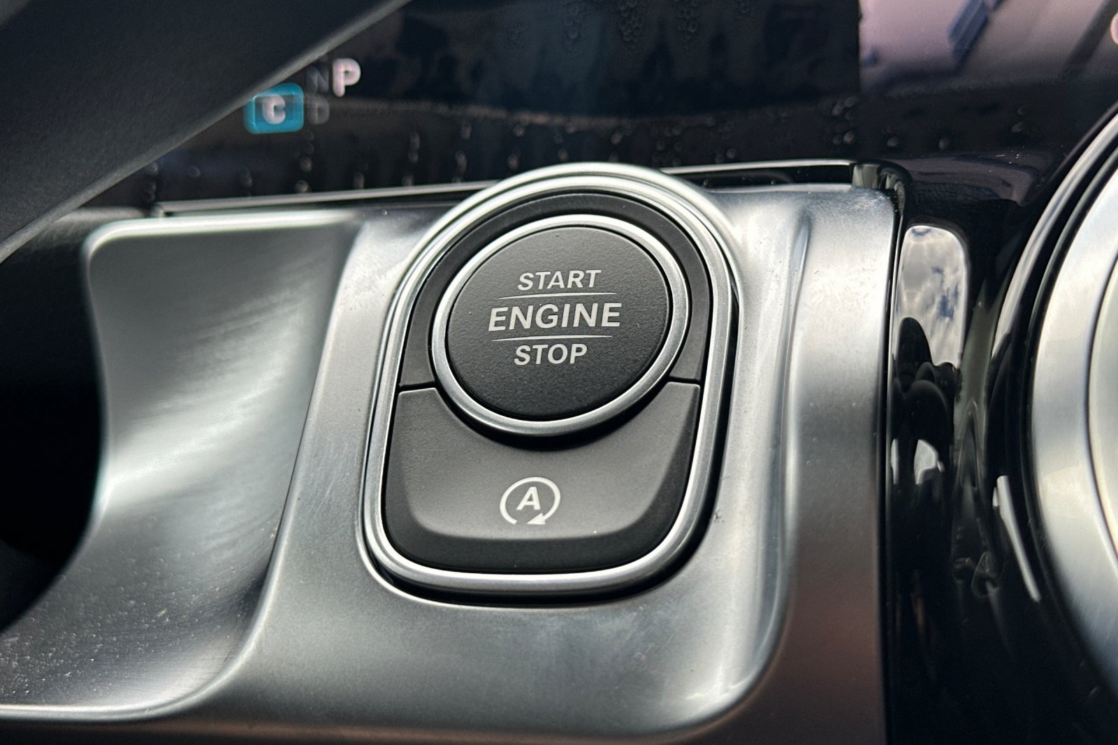 New 2025 Mercedes-Benz GLB 250 image 22