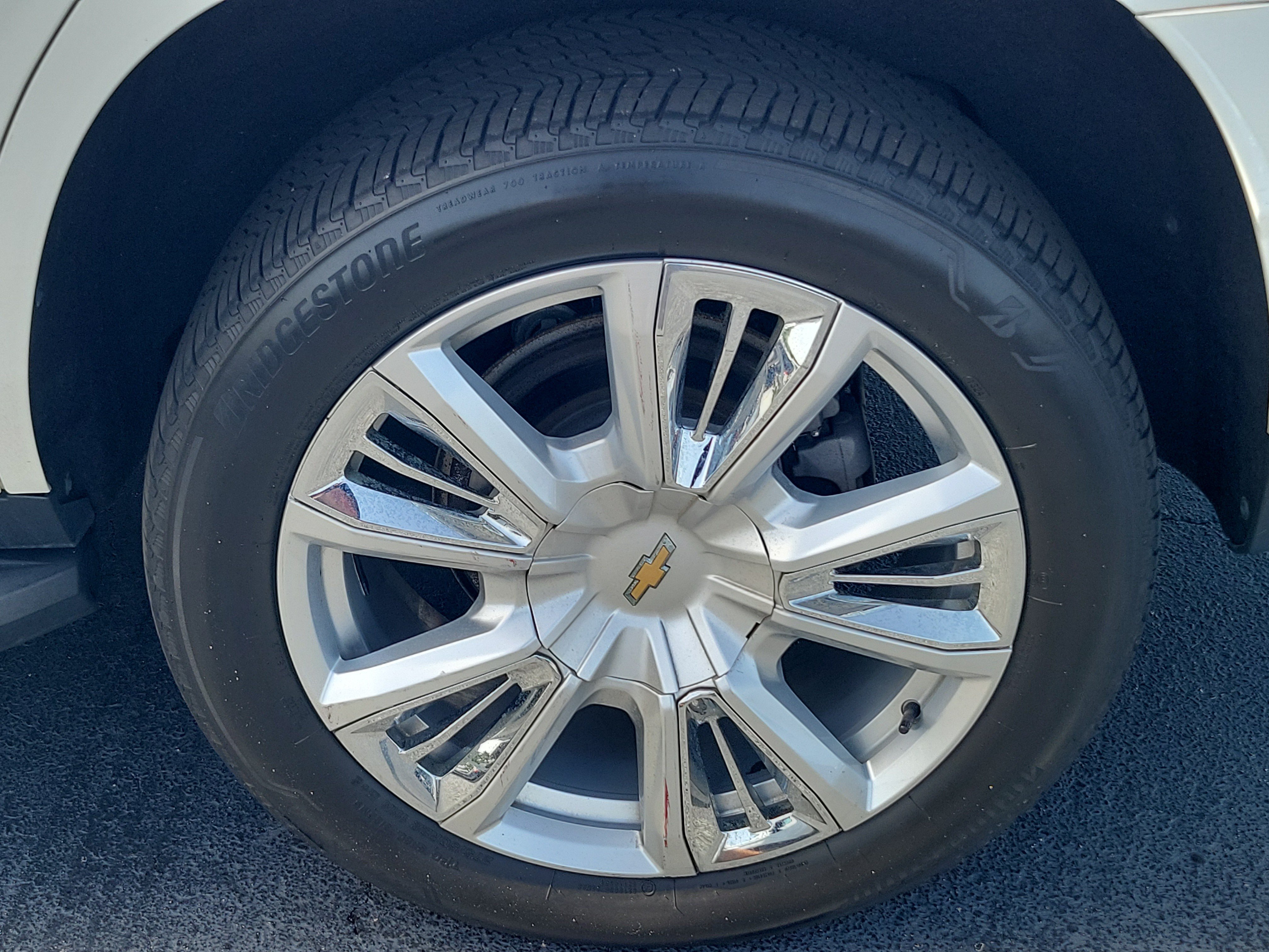 Used 2021 Chevrolet Tahoe High Country RWD image 8