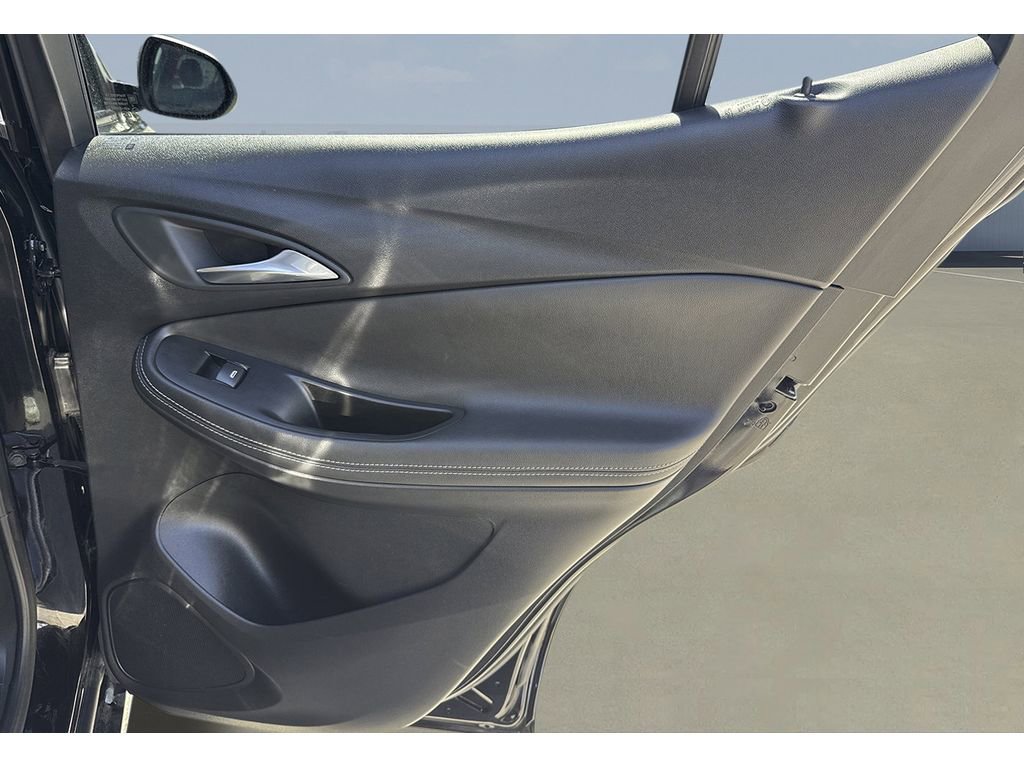 Used 2024 Buick Encore GX Sport Touring image 26