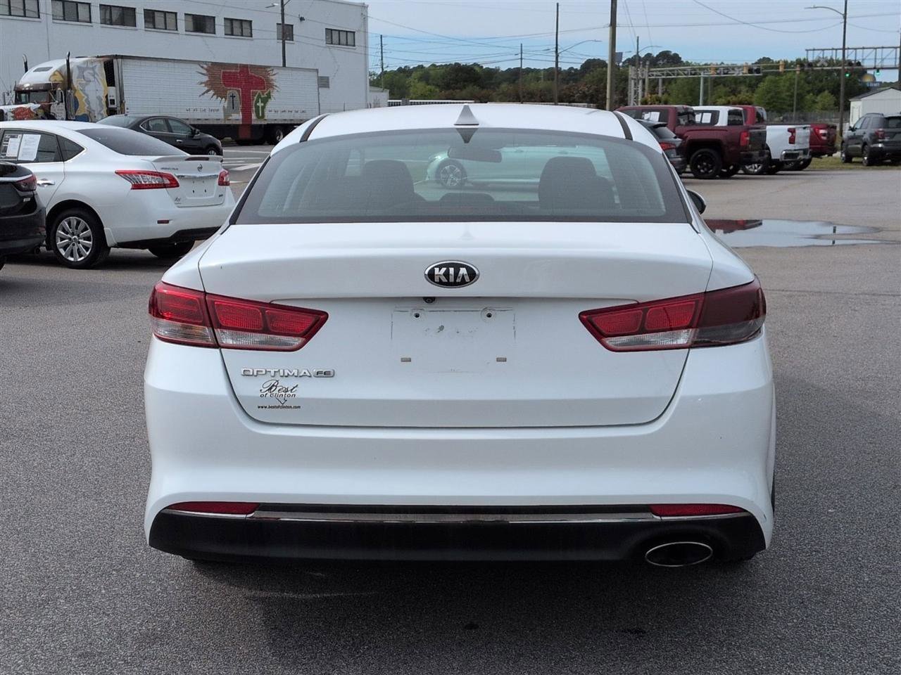 Used 2016 Kia Optima LX FWD image 4