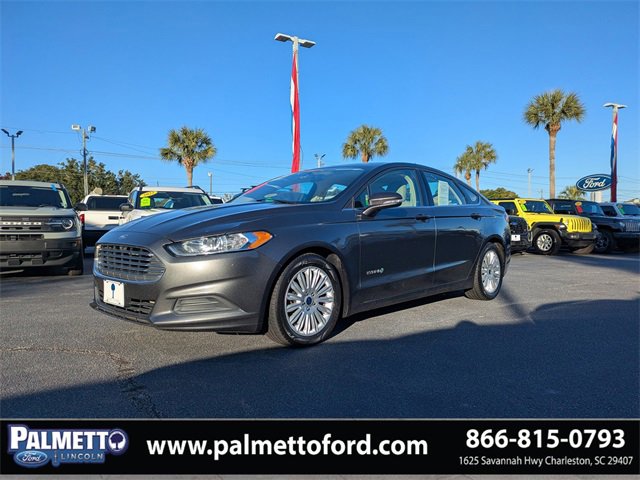 Used 2015 Ford Fusion SE image 8