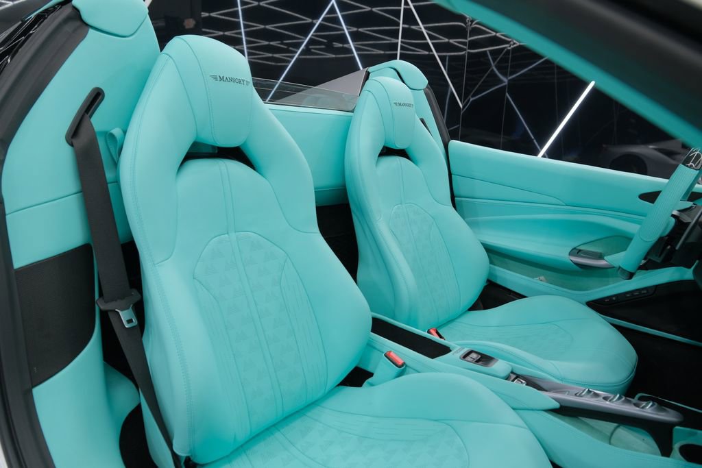 Used 2023 Ferrari F8 Tributo Spider image 33