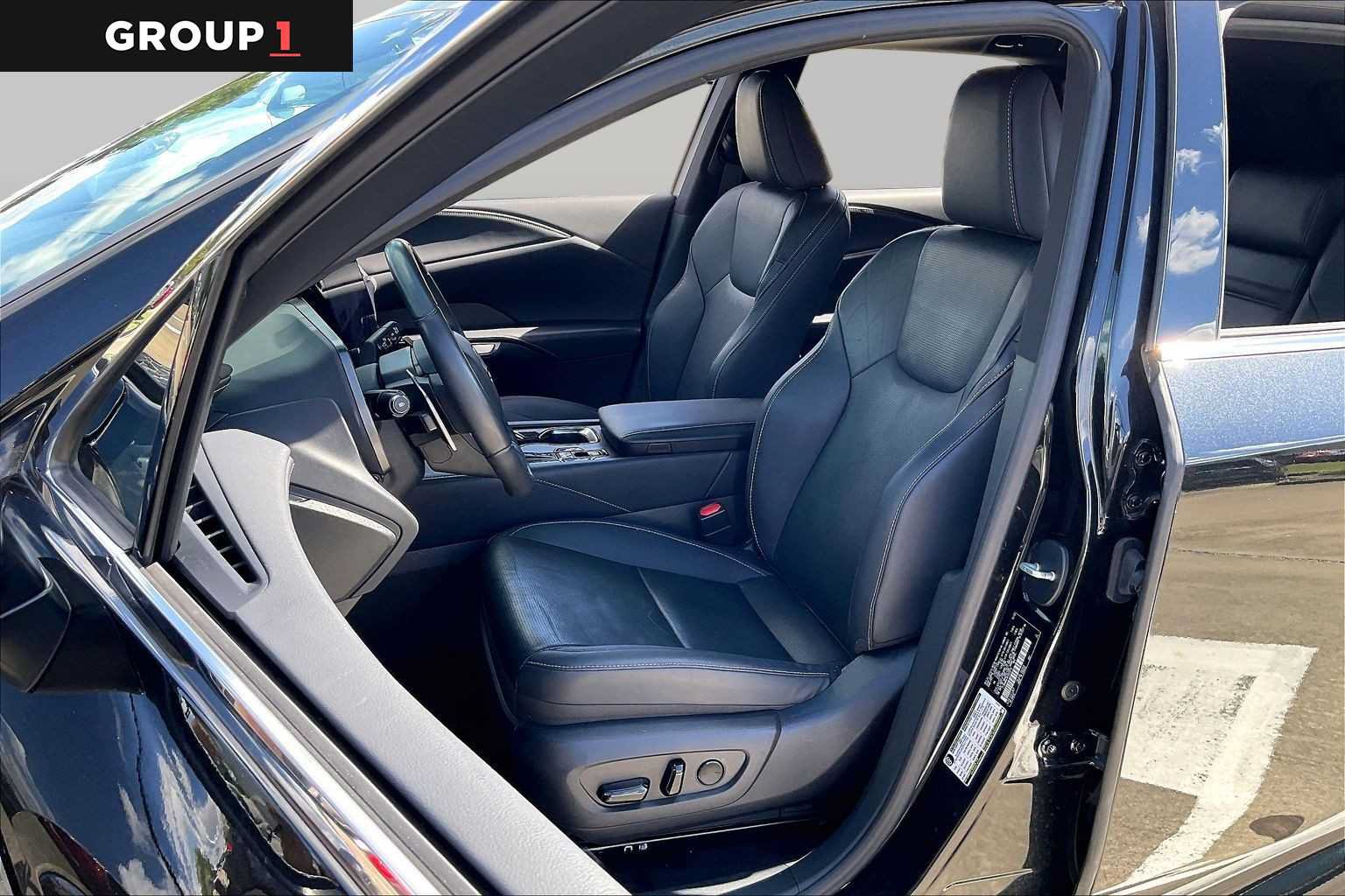 Certified 2023 Lexus RX 350 Premium Plus w/ Cold Area Package FWD image 7