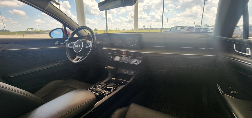 Used 2025 Kia K5 EX FWD image 23