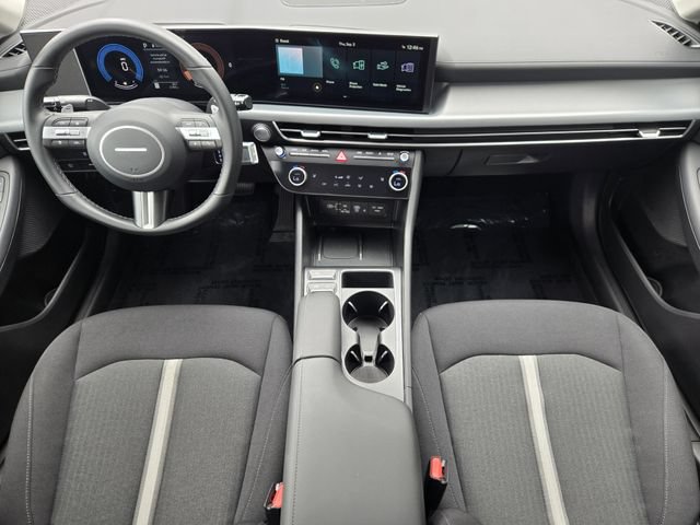 Certified 2026 Hyundai Sonata SEL AWD/4WD image 18