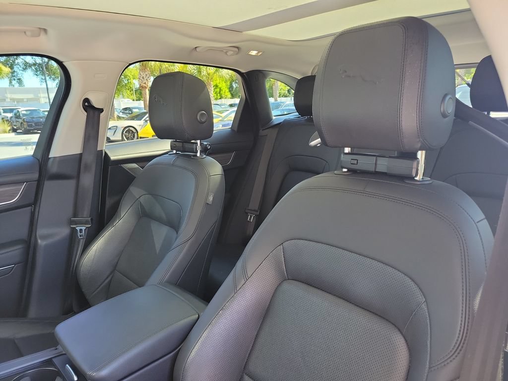 Used 2023 Jaguar F-PACE S AWD/4WD image 5