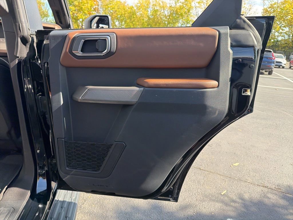 Used 2023 Ford Bronco Outer Banks image 24