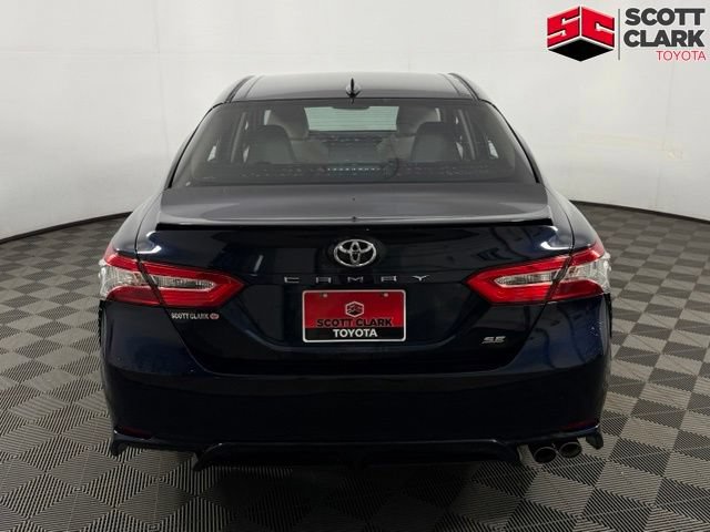 Used 2020 Toyota Camry SE w/ Convenience Package FWD image 7