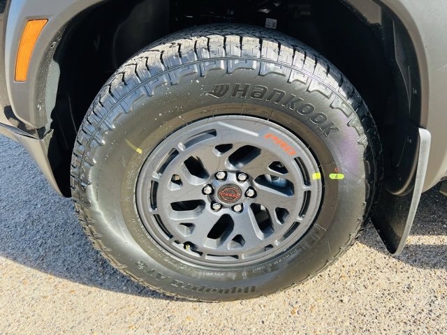 New 2026 Nissan Frontier Pro-X w/ Pro-X Convenience Package image 14