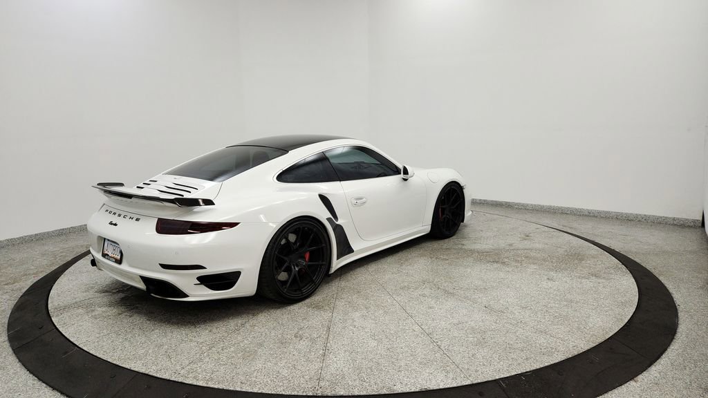 Used 2015 Porsche 911 Turbo image 5
