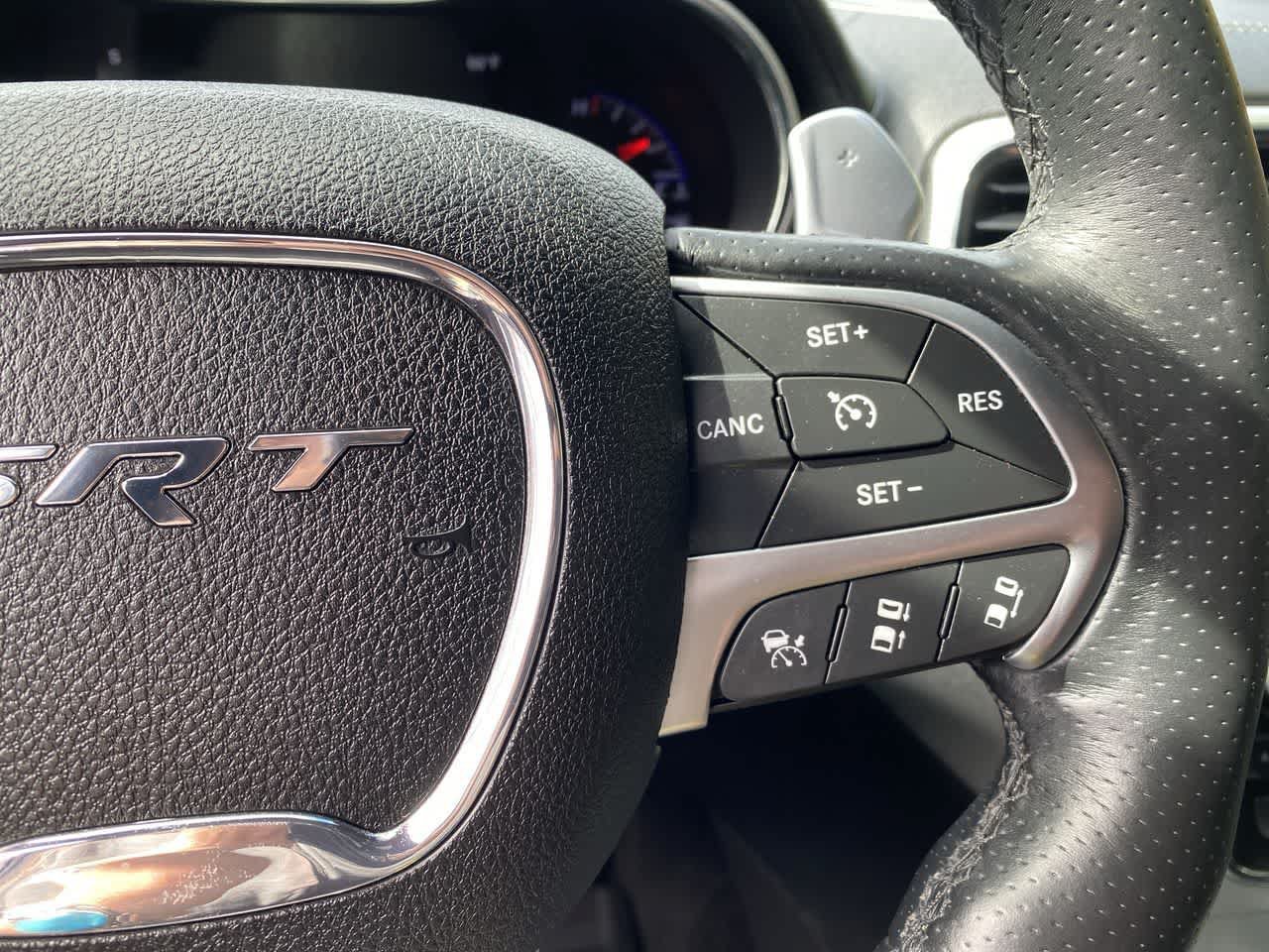 Used 2015 Jeep Grand Cherokee SRT w/ Luxury Group II AWD/4WD image 22