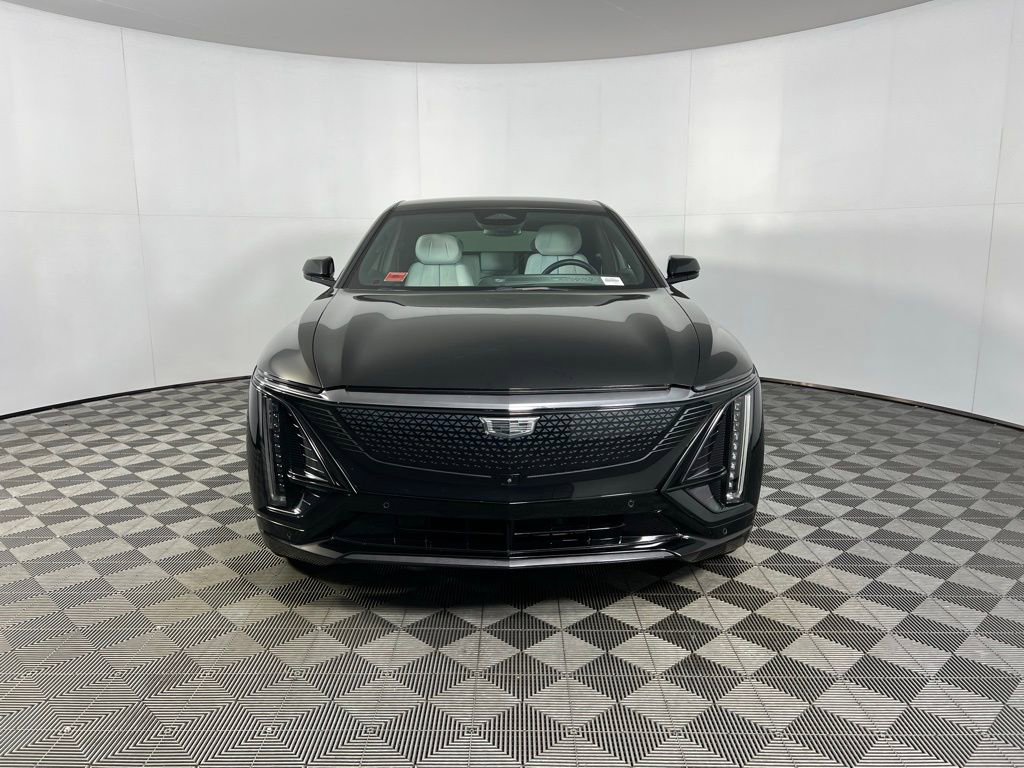 Used 2024 Cadillac Lyriq Sport image 11