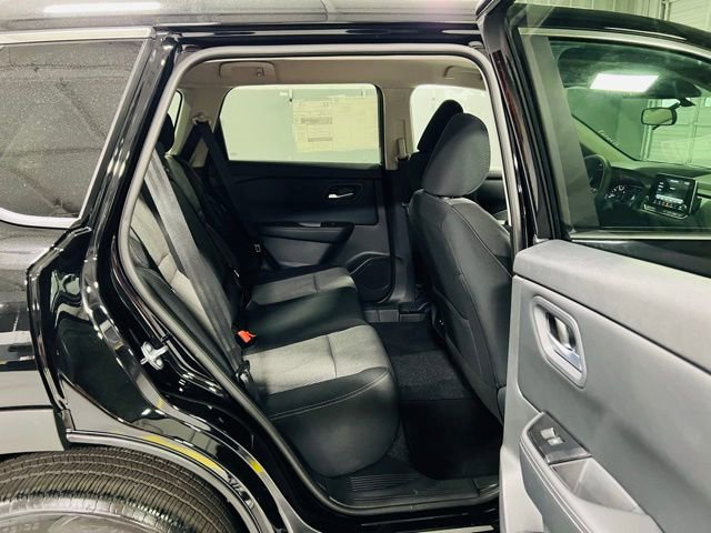 New 2026 Nissan Rogue SV w/ Cold Weather Package FWD image 29