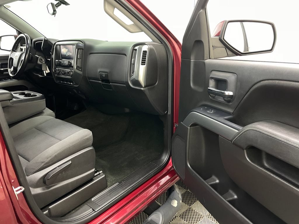 Used 2015 Chevrolet Silverado 1500 LT w/ LT Convenience Package AWD/4WD image 35
