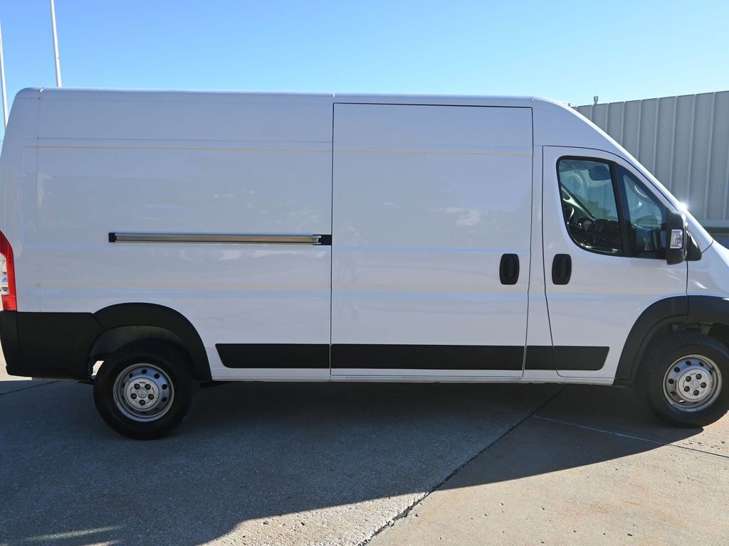 Used 2023 RAM ProMaster 2500 image 8