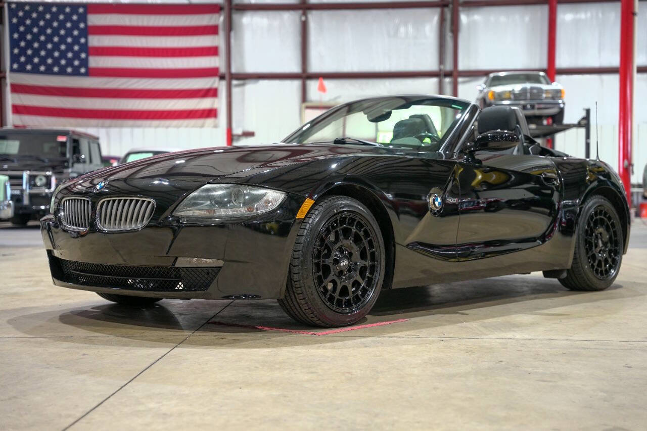 Used 2006 BMW Z4 3.0i image 1