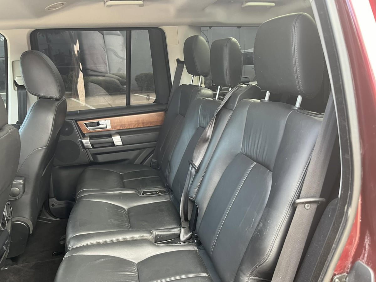 Used 2015 Land Rover LR4 HSE LUX AWD/4WD image 18