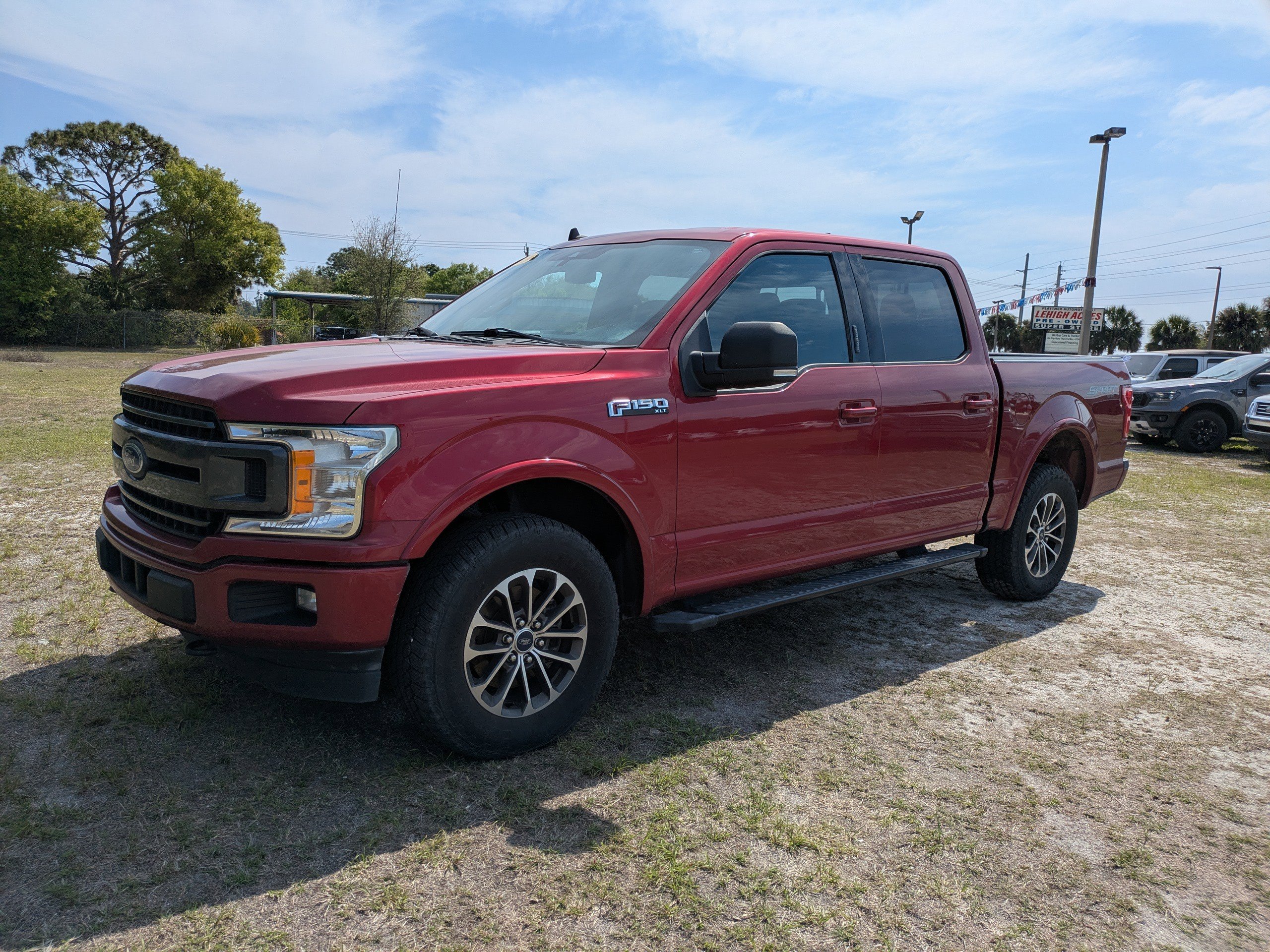 Used 2019 Ford F150 XLT w/ Equipment Group 302A Luxury AWD/4WD image 8