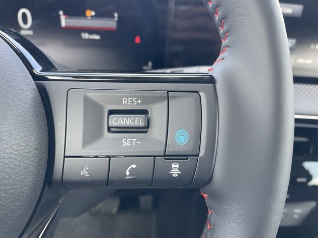 New 2025 Nissan Kicks SR w/ SR Premium Package image 10